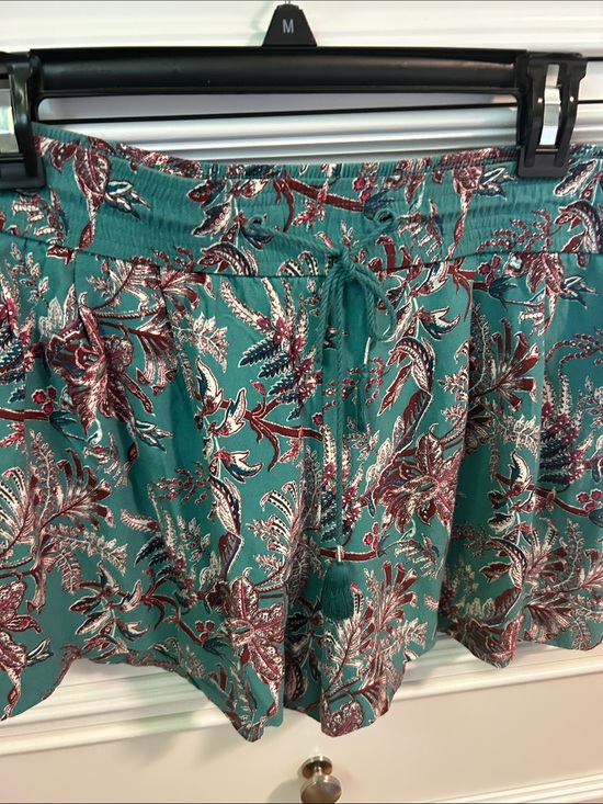 LOFT Pants - LOFT Shorts